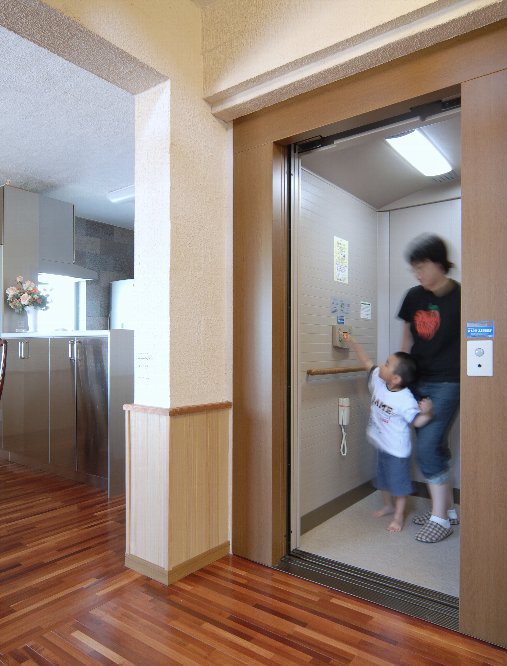 YOエレベーター