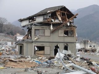 201312112313023c4.jpg